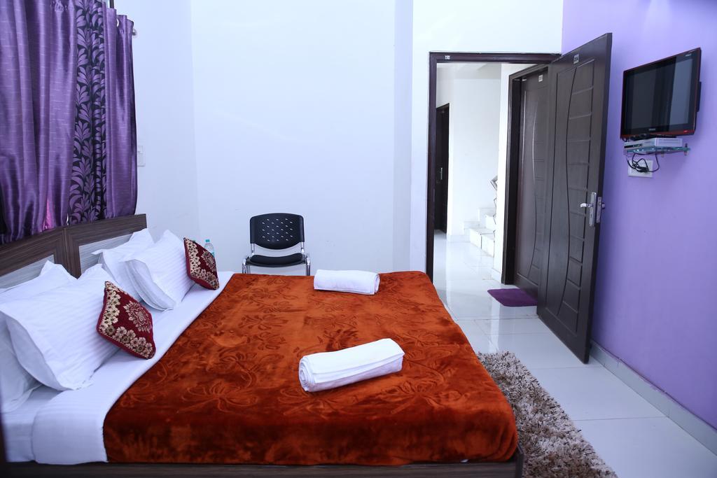 Hotel Airport Land New Delhi Cameră foto