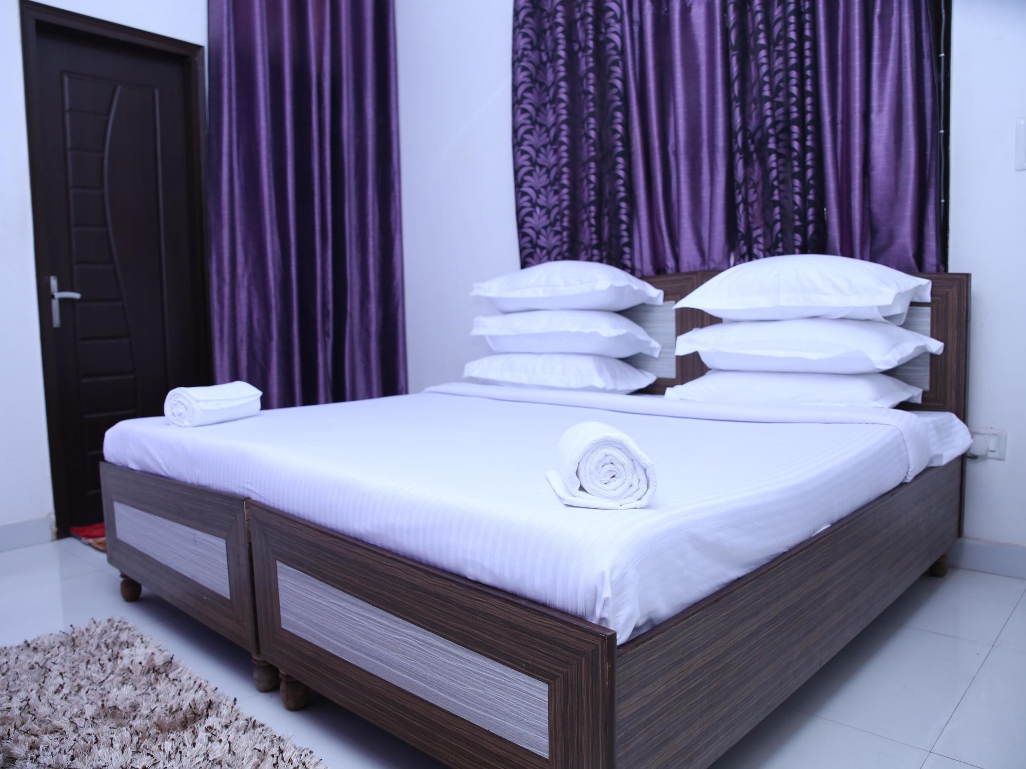 Hotel Airport Land New Delhi Exterior foto